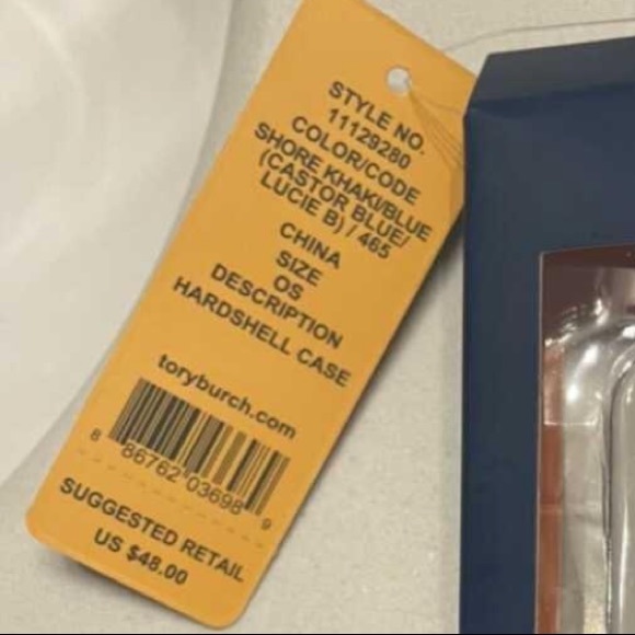 Tory Burch iPhone Case - Picture 4 of 4